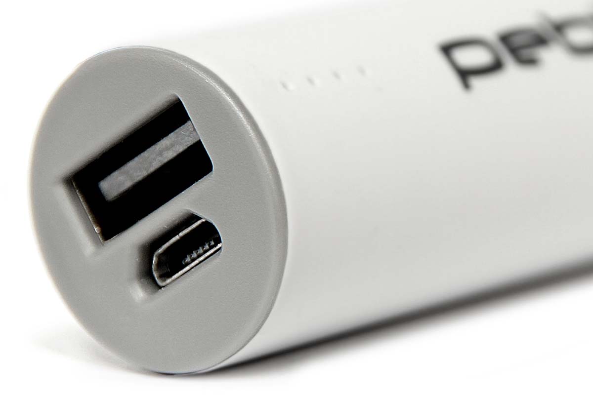 Veho VPP-102-WH-2200 Pebble Mirco USB-Powerbank 2200 mAh, 1 A, weiß